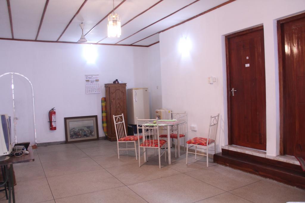 The City Hideout Rajagiriya Bagian luar foto